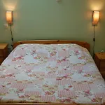 Du Bord Des Eaux - Demi-pension Assuree Sur Reservation Saint-Amand-les-Eaux