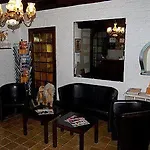 Du Bord Des Eaux - Demi-pension Assuree Sur Reservation Отель