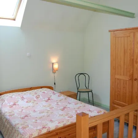 Du Bord Des Eaux - Demi-pension Assuree Sur Reservation