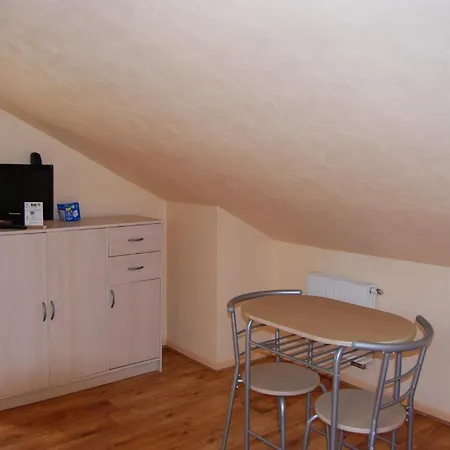 Du Bord Des Eaux - Demi-pension Assuree Sur Reservation 3*