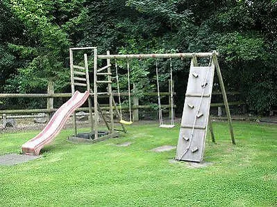 Du Bord Des Eaux - Demi-pension Assuree Sur Reservation