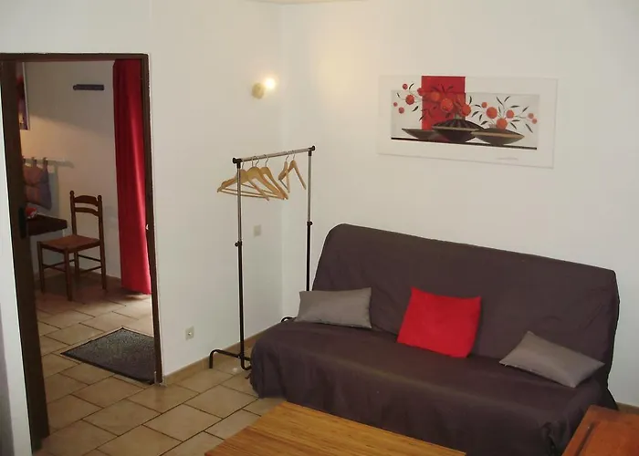 Du Bord Des Eaux - Demi-pension Assuree Sur Reservation ホテル サンタマン・レゾー